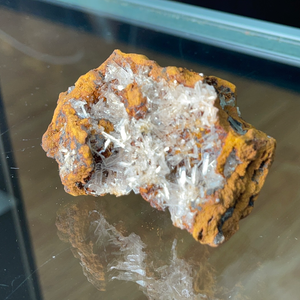 Hemimoriphite